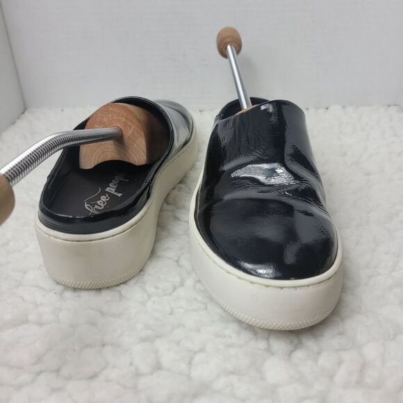 Free People Black Shiny Patent Leather Wynwood Slip On Slide Platform Mules - Picture 7 of 10